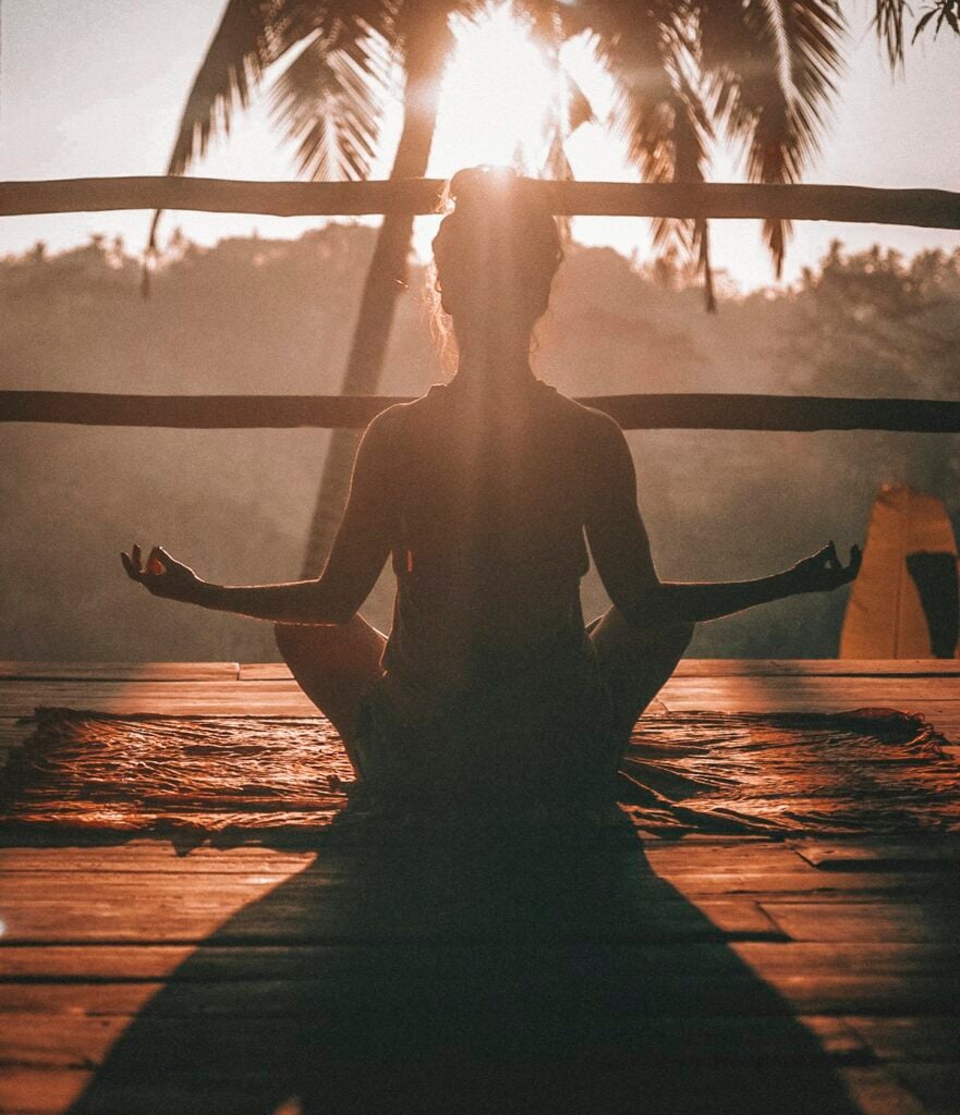 Larte di rilassarsi: Progettare il tuo rituale domenicale perfetto