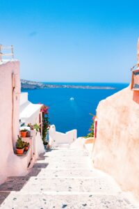 IT: The Coastal Magic of Amalfi: A Slow Road Trip Guide